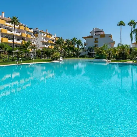 Calanova Grand Golf - Pura Vida Apartment